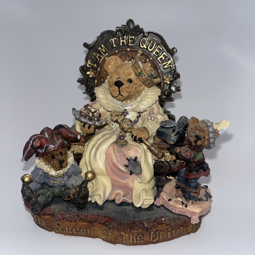 I Am Queen Elizabeth Rosencrantz #01998-71 BOYDS BEARS & FRIENDS 1998 Figurine